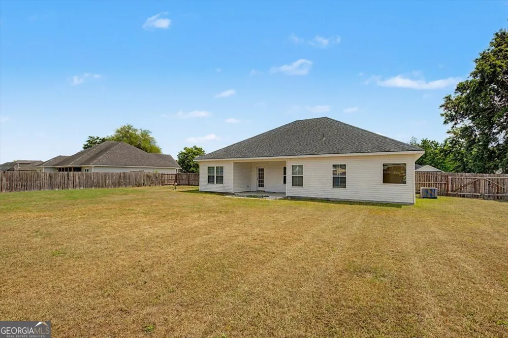 129 Timberland DR NE Ludowici, GA 31316