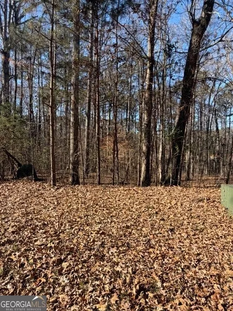 120 Oak Terr Fayetteville, GA 30214