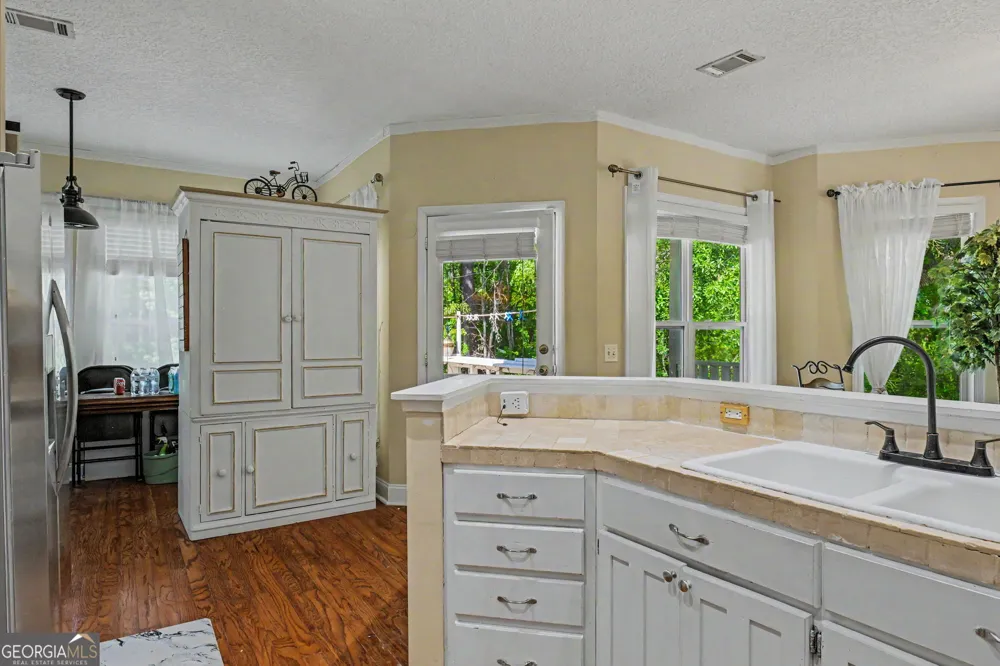 154 Buffalo DR Brunswick, GA 31523