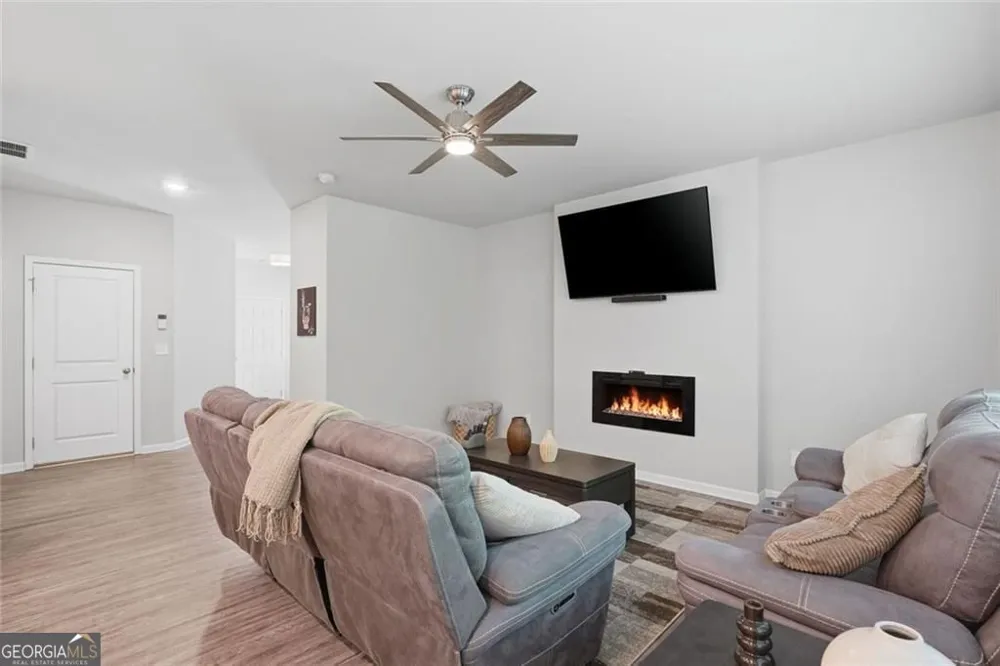 54 Denver AVE Hiram, GA 30141
