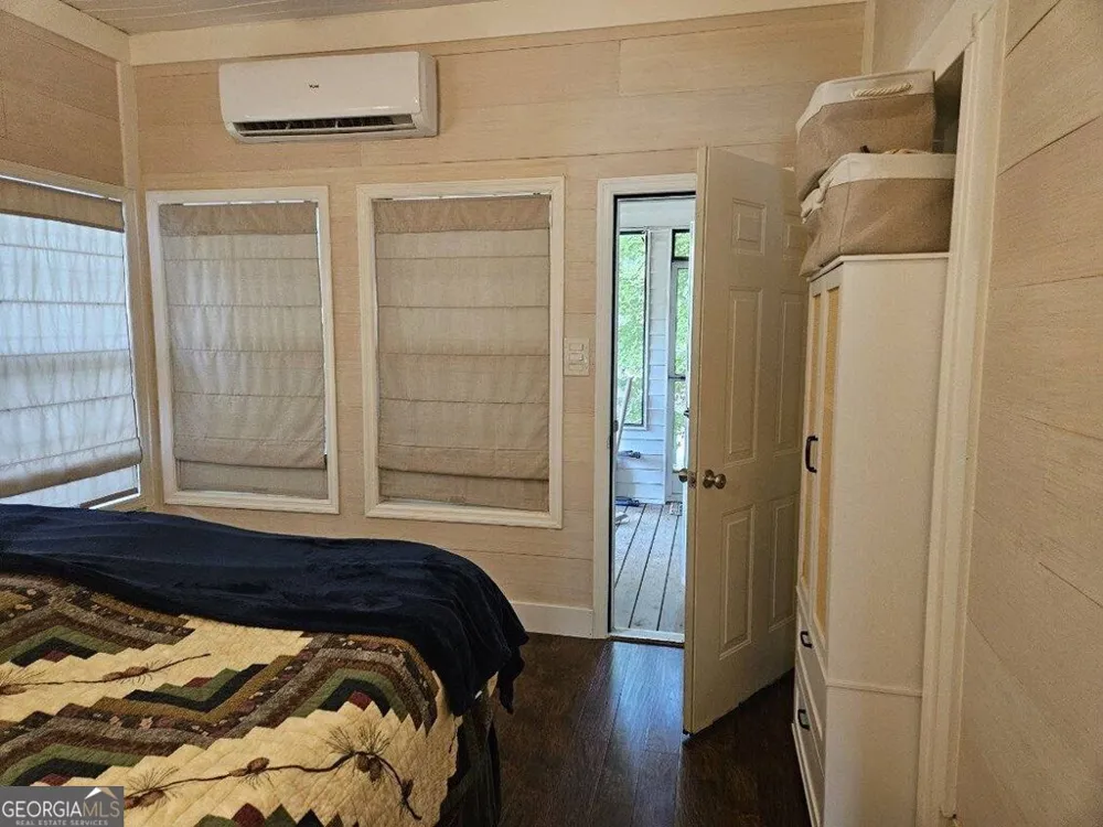 41 Cindy PKWY Cleveland, GA 30528