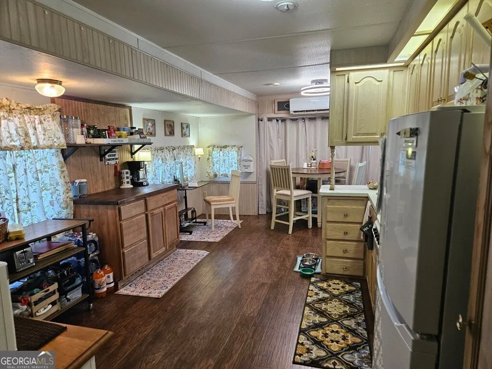 41 Cindy PKWY Cleveland, GA 30528