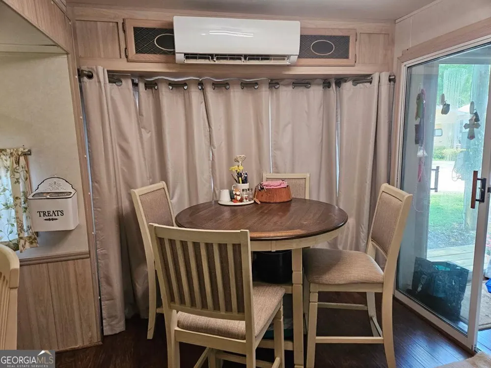 41 Cindy PKWY Cleveland, GA 30528