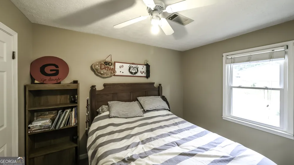 9 Acorn TRL Bremen, GA 30110