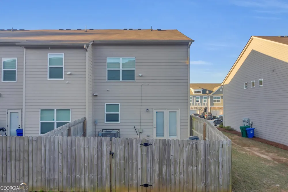 6410 Shalks Crossing DR Lithonia, GA 30058