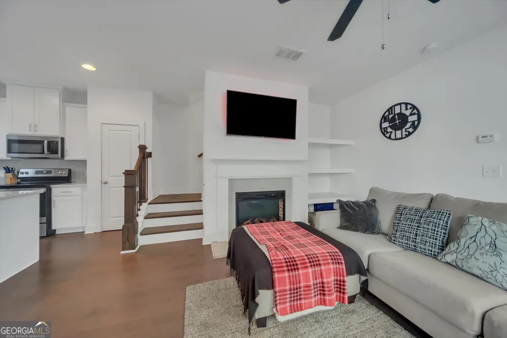 6410 Shalks Crossing DR Lithonia, GA 30058