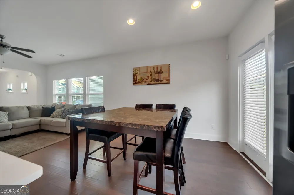6410 Shalks Crossing DR Lithonia, GA 30058