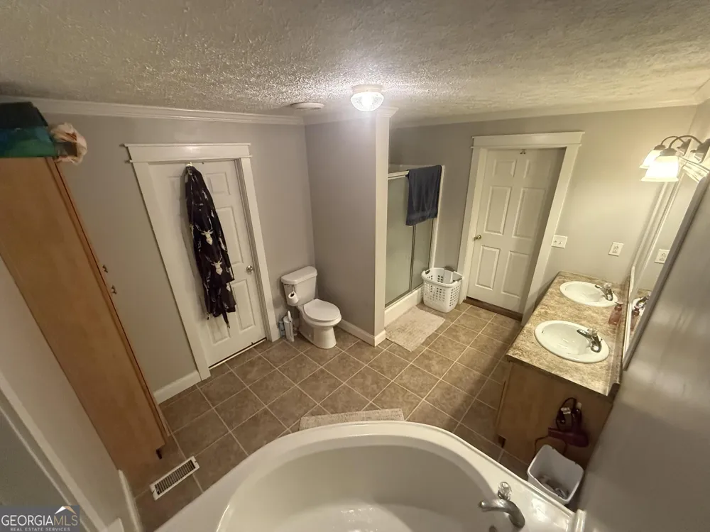 2526 Hancock RD Social Circle, GA 30025