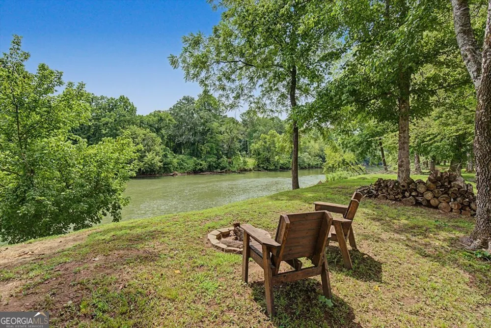 109 River Walk PKWY Euharlee, GA 30145