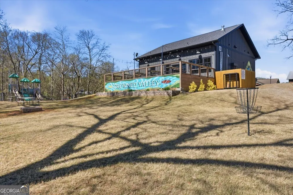 109 River Walk PKWY Euharlee, GA 30145
