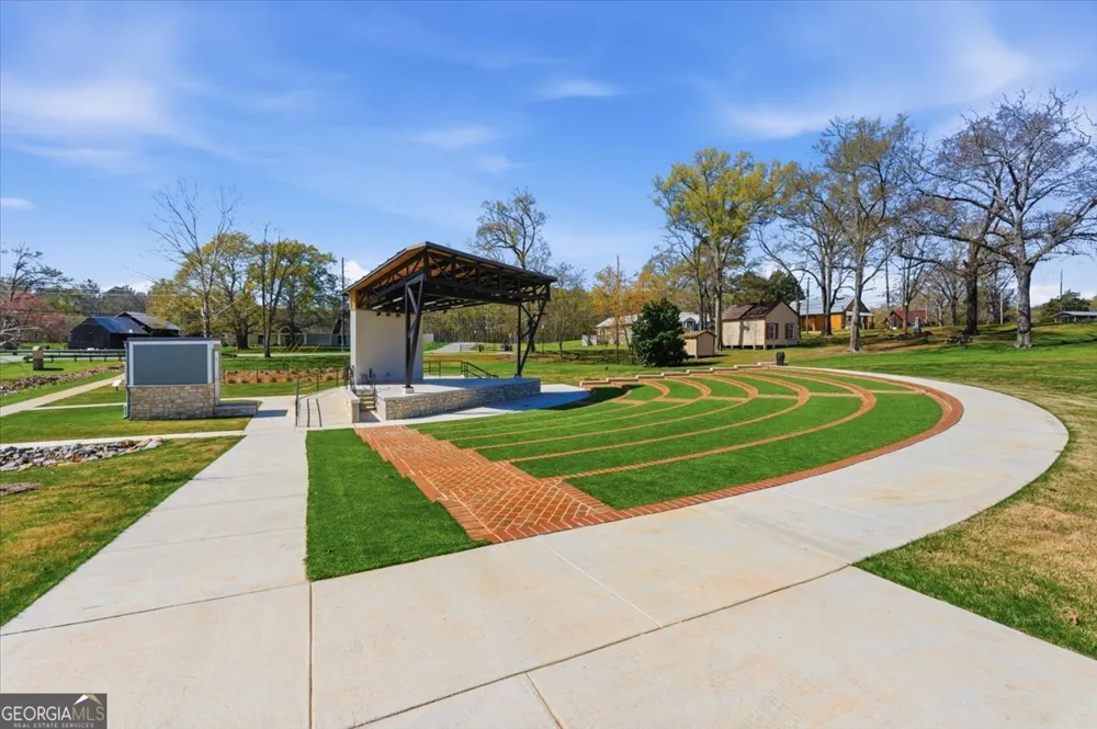 109 River Walk PKWY Euharlee, GA 30145