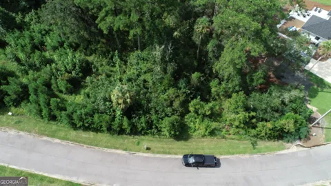1112 River Oaks RD