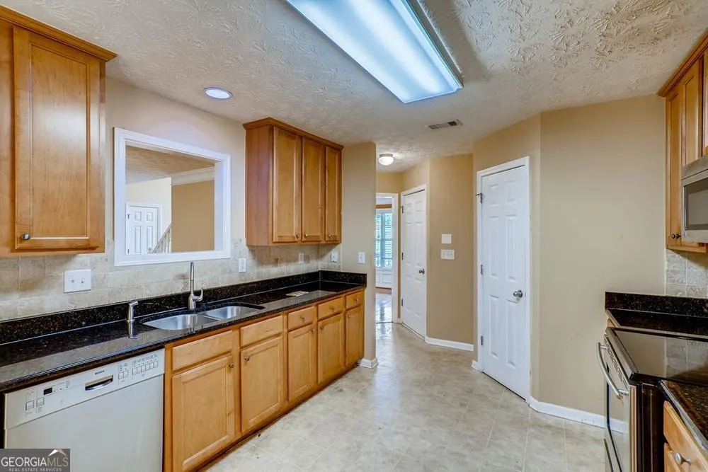 1726 River Mill TRL NE Conyers, GA 30012