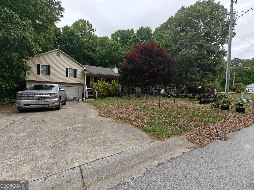 115 Cash WAY Rockmart, GA 30153