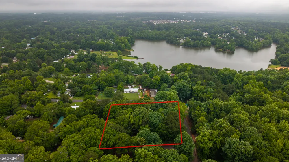136 Wolf Creek LN Locust Grove, GA 30248