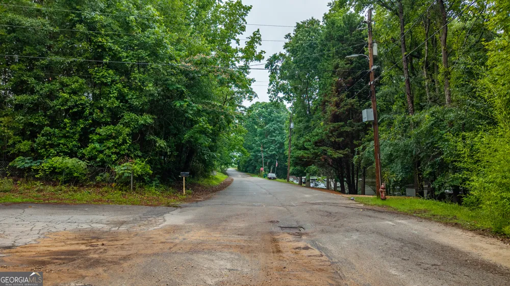 136 Wolf Creek LN Locust Grove, GA 30248