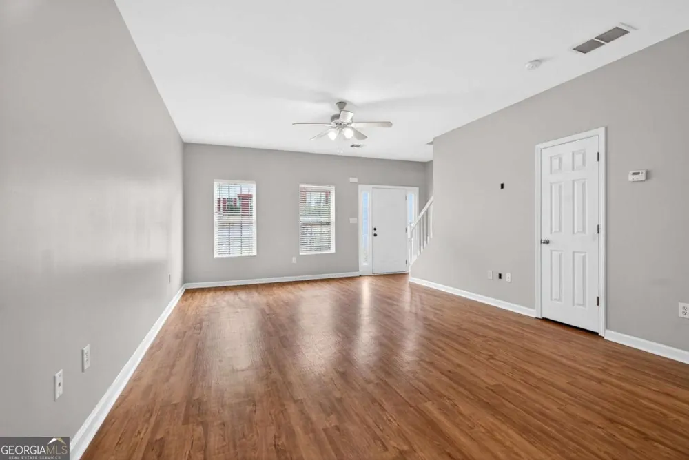 4210 Oakwood RD Oakwood, GA 30566