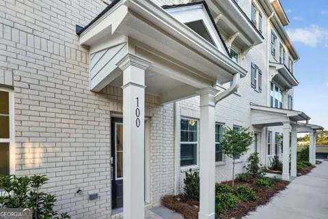 100 Epperly WAY