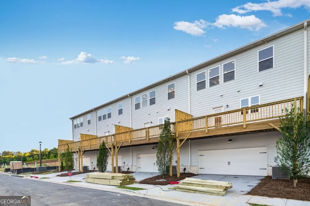 100 Epperly WAY Tucker, GA 30084