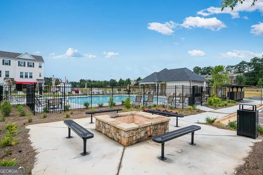 100 Epperly WAY Tucker, GA 30084