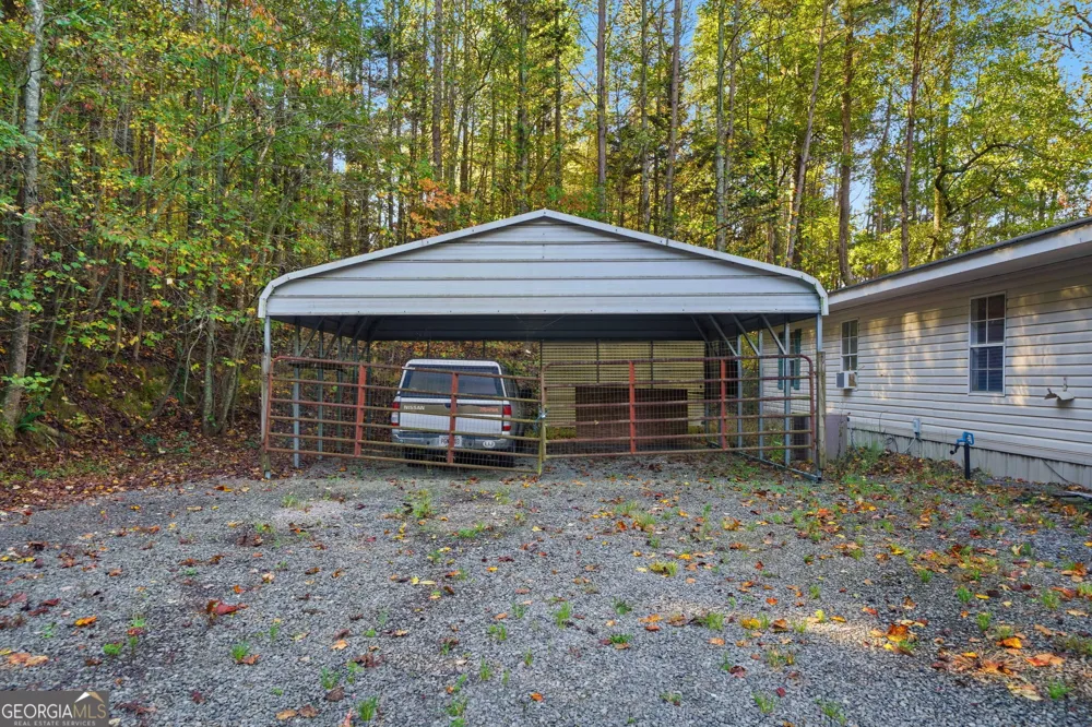 1907 John Call RD Talking Rock, GA 30175