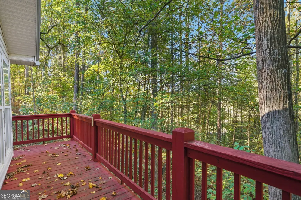 1907 John Call RD Talking Rock, GA 30175