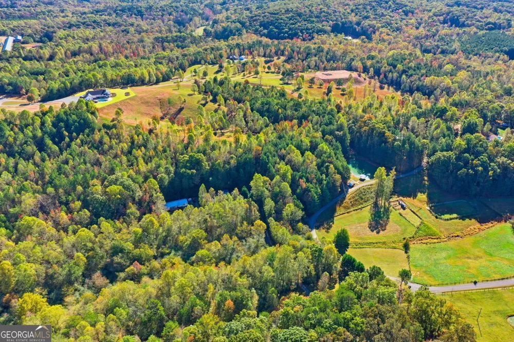 1907 John Call RD Talking Rock, GA 30175