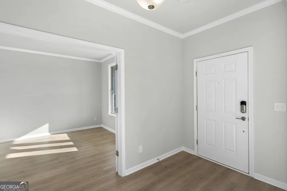 8935 Avonbrook Close Ball Ground, GA 30107