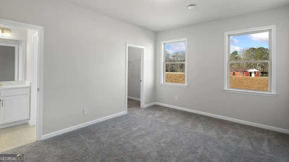 8935 Avonbrook Close Ball Ground, GA 30107