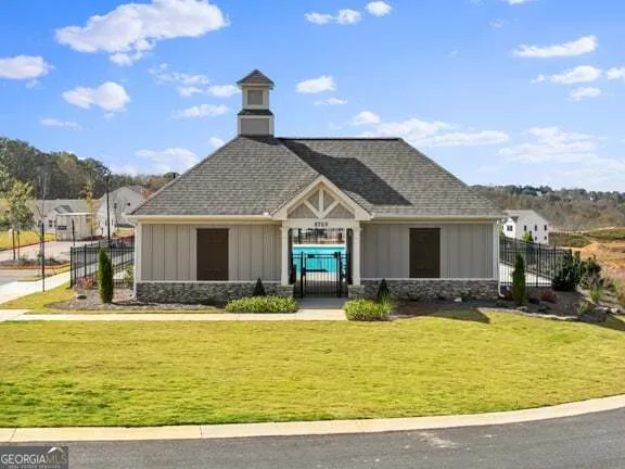 8935 Avonbrook Close Ball Ground, GA 30107
