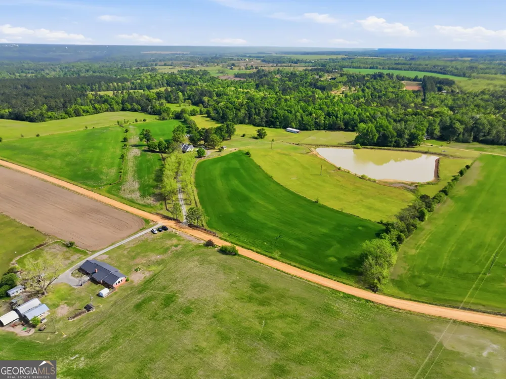 2705 Piney Mount RD Tennille, GA 31089