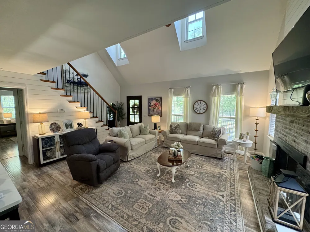 202 Commodore DR Milledgeville, GA 31061