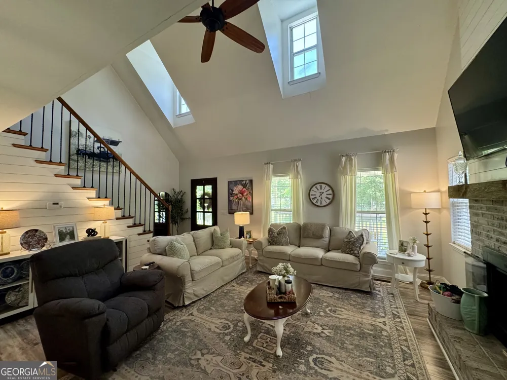 202 Commodore DR Milledgeville, GA 31061