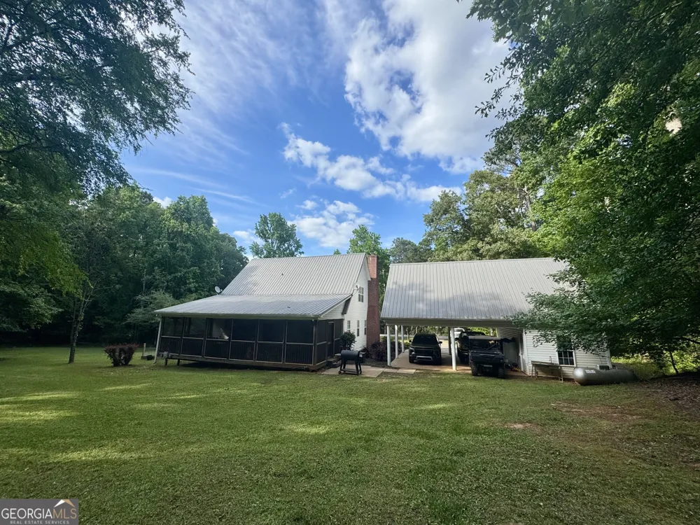 202 Commodore DR Milledgeville, GA 31061