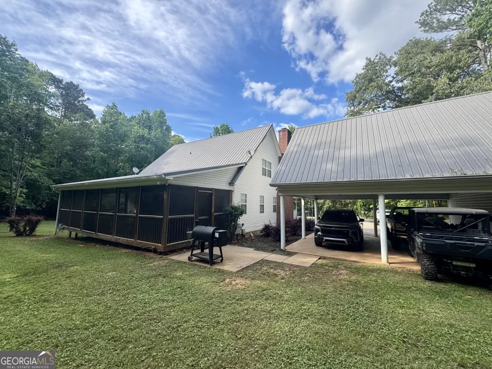 202 Commodore DR Milledgeville, GA 31061