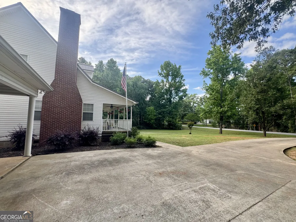 202 Commodore DR Milledgeville, GA 31061
