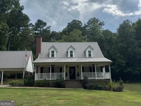 202 Commodore DR