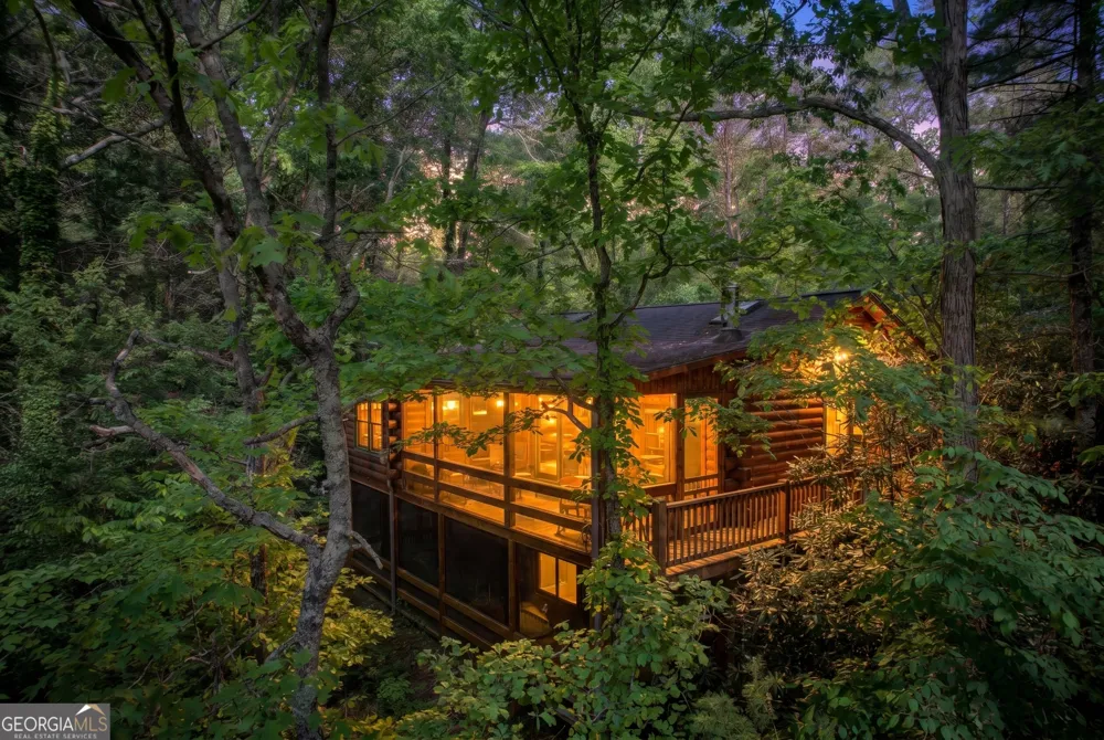 218 Bench Leg RD Mineral Bluff, GA 30559