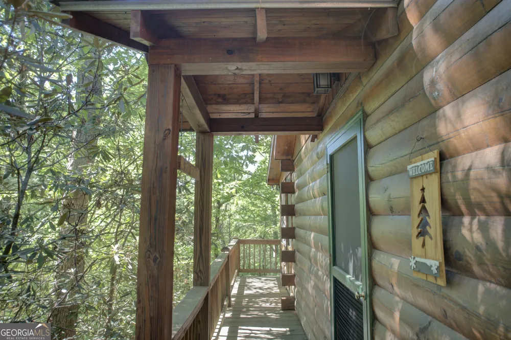 218 Bench Leg RD Mineral Bluff, GA 30559