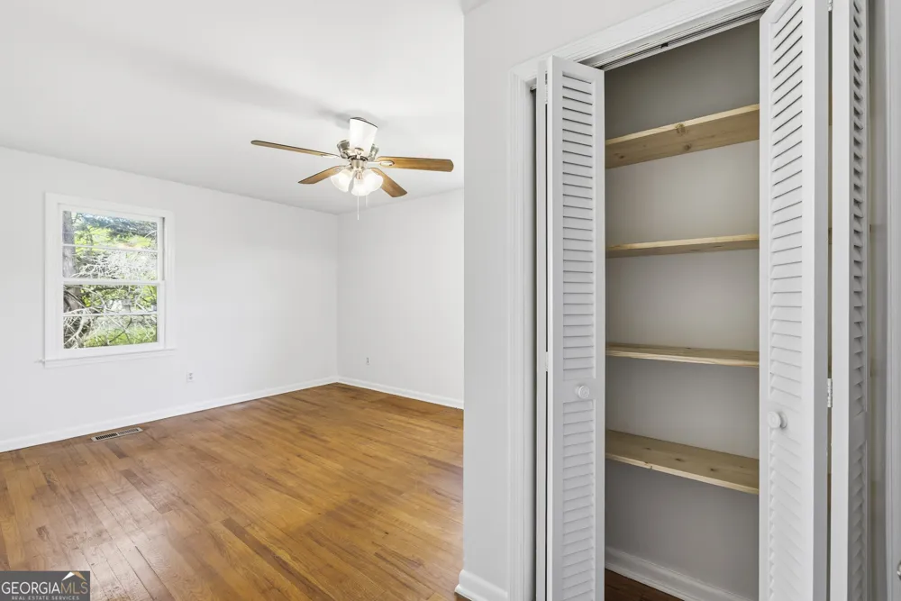 93 Carlton AVE Union Point, GA 30669