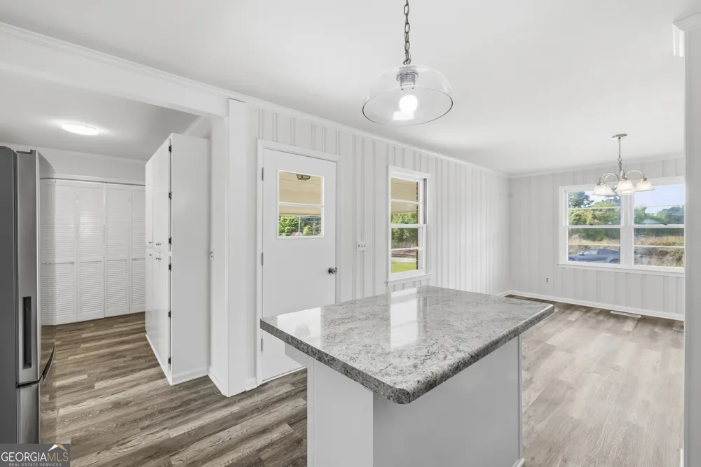 93 Carlton AVE Union Point, GA 30669