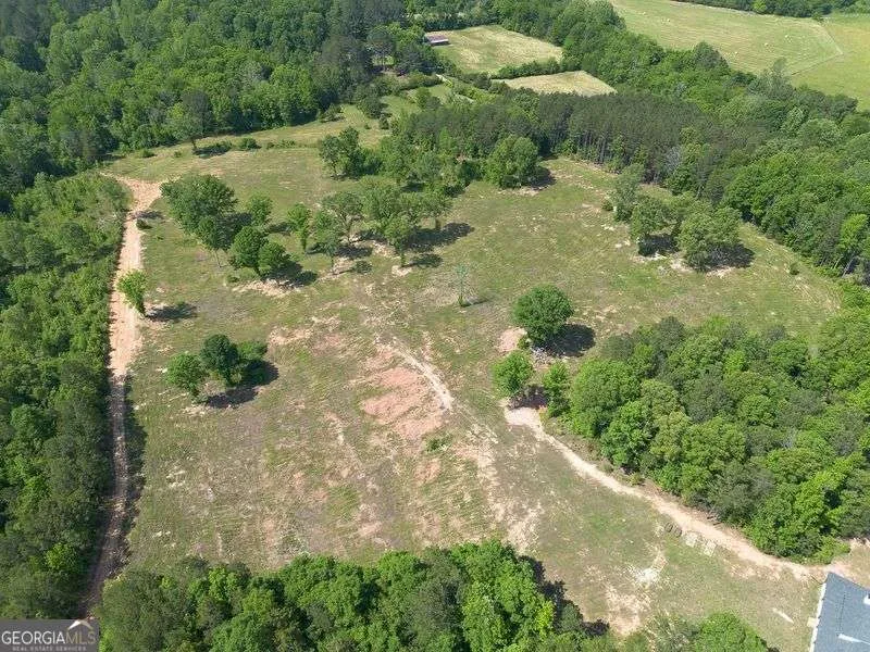 1084 Shahan LN LaFayette, GA 30728