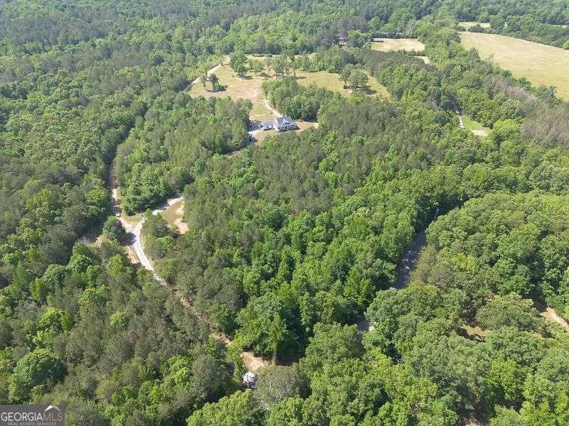 1084 Shahan LN LaFayette, GA 30728