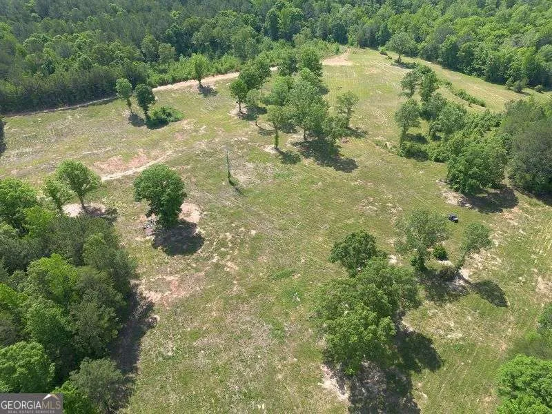 1084 Shahan LN LaFayette, GA 30728