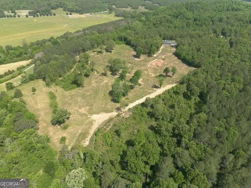 1084 Shahan LN LaFayette, GA 30728