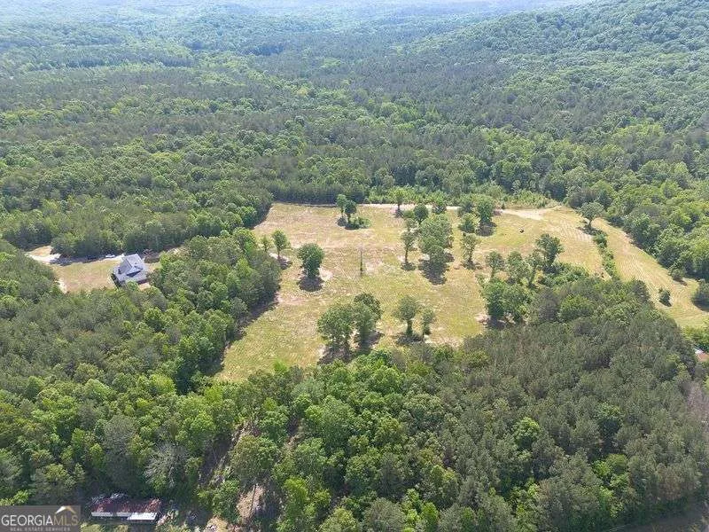 1084 Shahan LN LaFayette, GA 30728