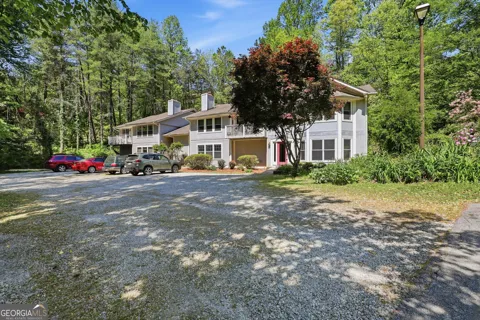 231 Stornoway DR
