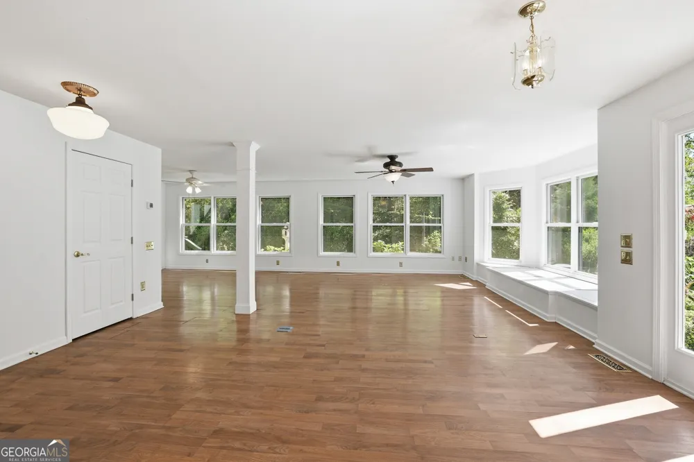 231 Stornoway DR Clayton, GA 30525