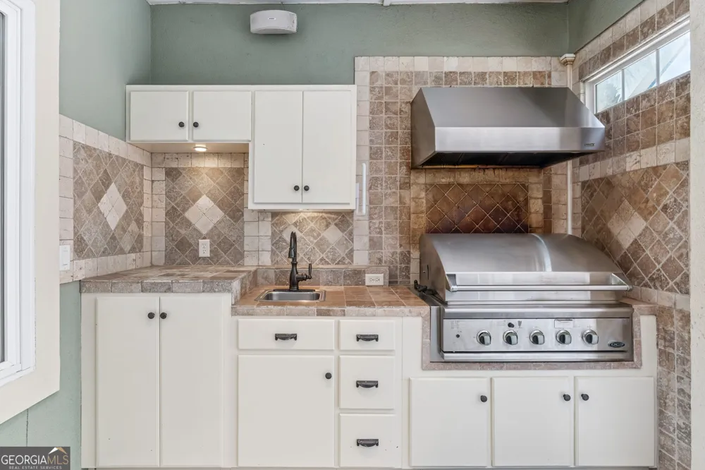 227 Harbor Pointe DR Brunswick, GA 31523