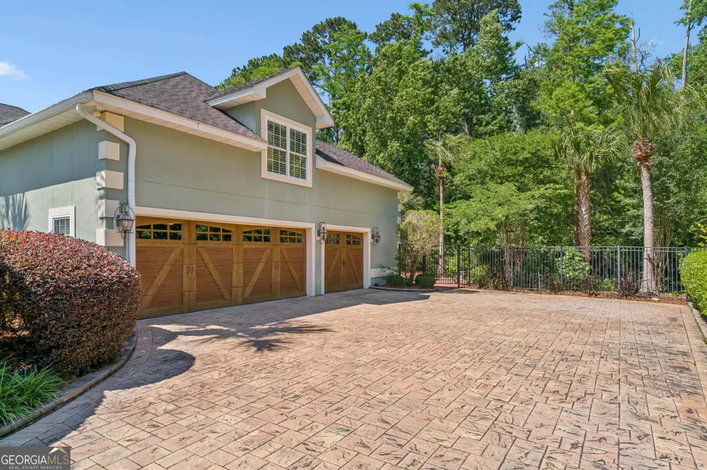 227 Harbor Pointe DR Brunswick, GA 31523